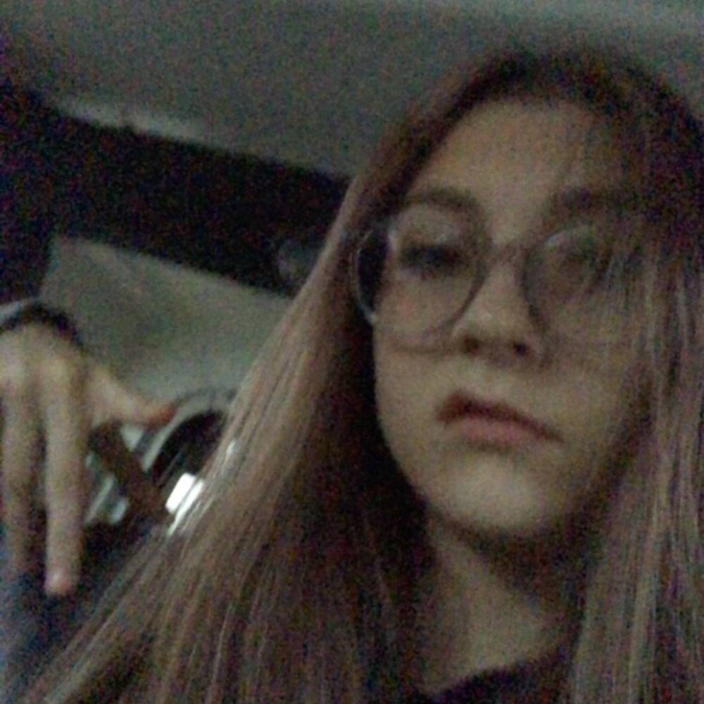 Meet your Posher, Bella